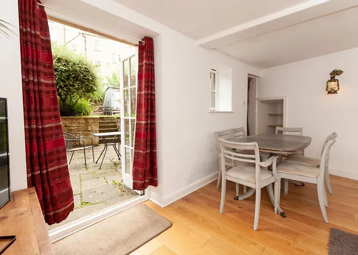 10 Grove St - Bath Holiday Suites
